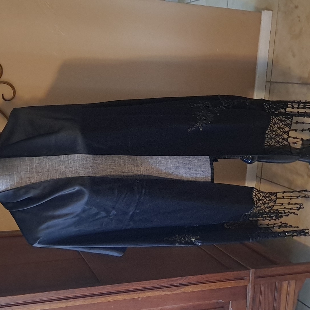 Black beaded wrap
